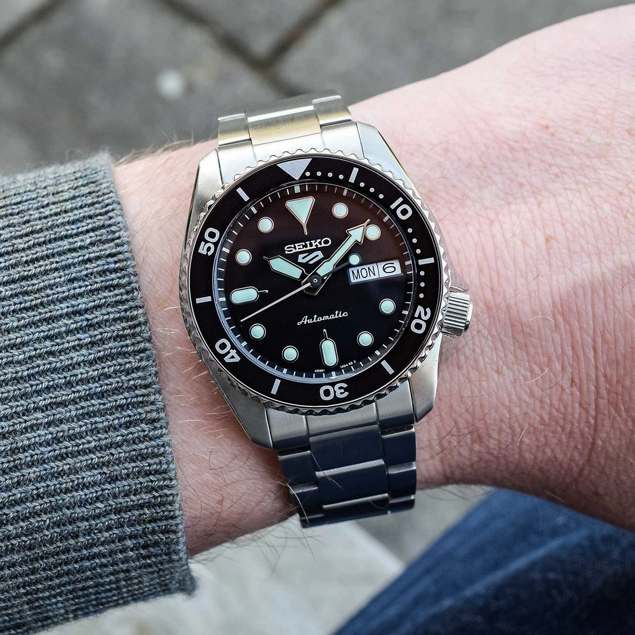 Seiko 5 Sports 38mm SRPK29K - Image 3